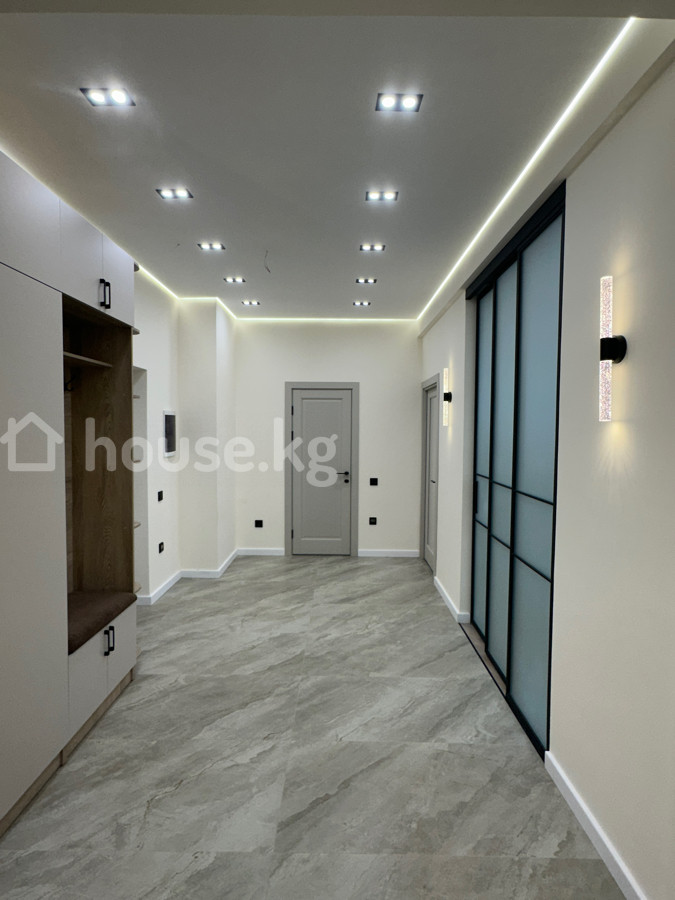 2-комн. кв., 84 м2 - 8